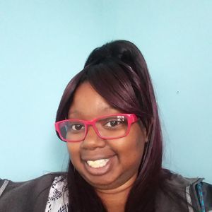 Meet your Posher, Juliette